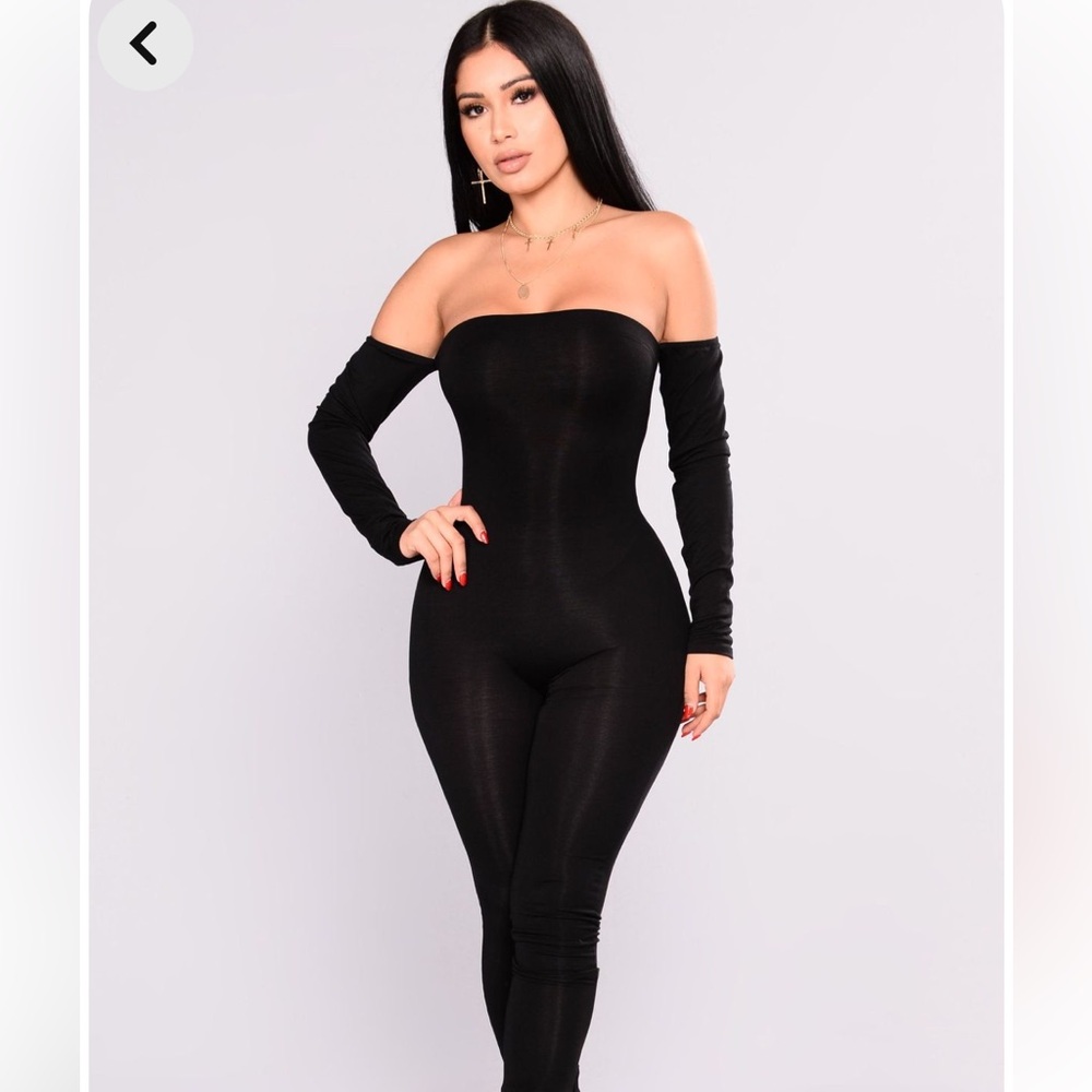 Fashion nova jumpsuit